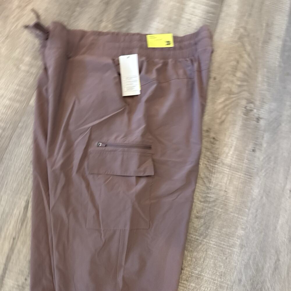 All In Motion Women’s Active Mid Rise Cargo Joggers In Brown Lightweight Xl New - Picture 9 of 11